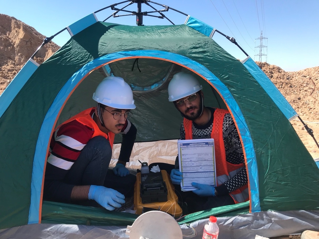 Internet services in Iraq fiber optic field deployment